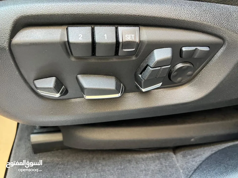 للبيع بداعي السفر  M -kIT BMW X5 Xdrive40e Plug-in Hybrid   Original 2016