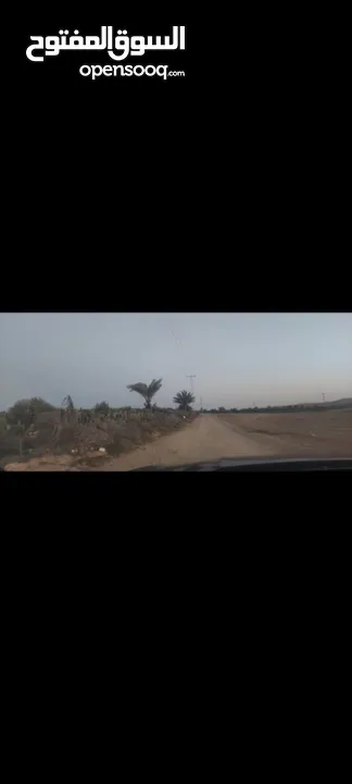أرض للبيع من المالك بعد ضبعة 3 دونم 700م الخريم حوض 5/وادي الحمام خدمات متوفرة 3200 دينارشامل الرسوم