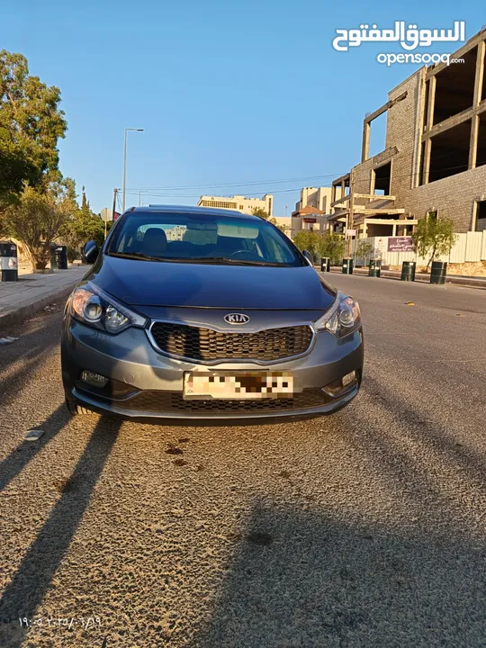 كيا سراتو موديل 2016 لون فيراني فحص كامل ترخيص سنة كاملة وتأمين ضد الغير