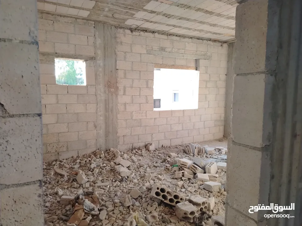 بيت عظم المغاريب واجهة حجر