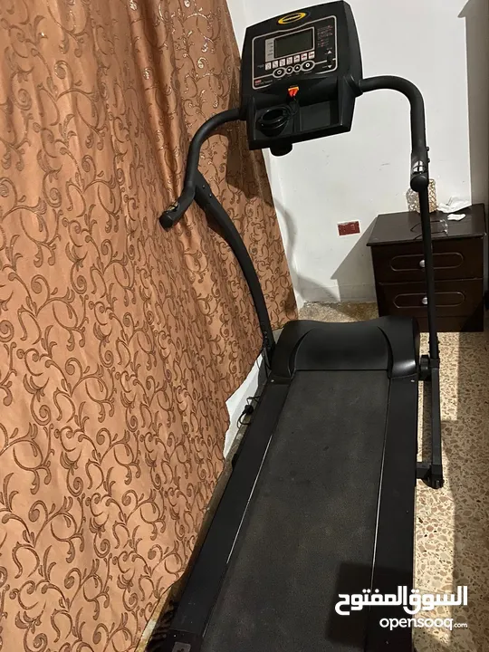 جهاز ركض " Treadmill " ماركة greenmaster  السعر قابل للتفاوض