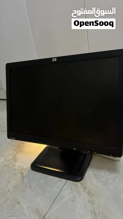 Desktop PC with Monitor for Sal