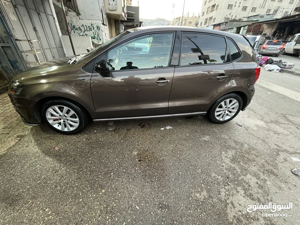 فولكسفاجن بولو 2017 بالرخصه