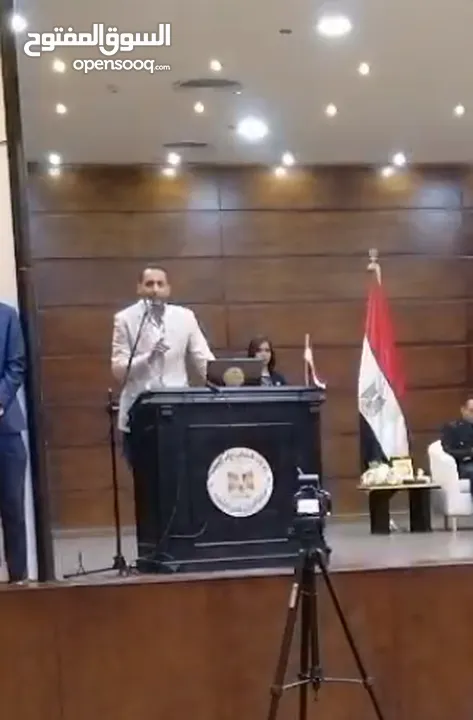 محاضر ومدرب دولي معتمد ومدرس اكاديمي للجامعات تخصص ادارة اعمال ومالية ومحاسبة عربي وانجليزي