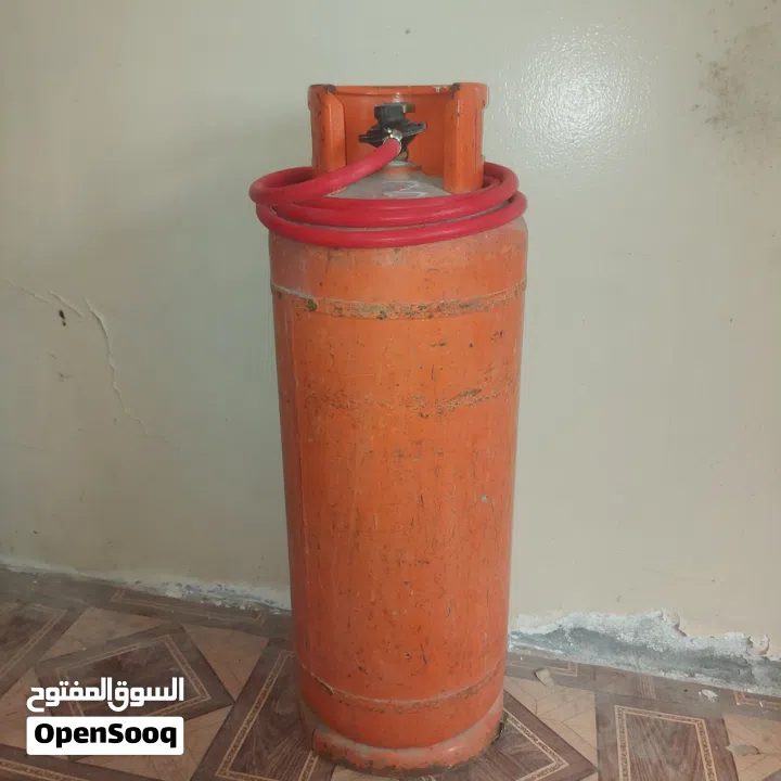 FOR SALE: AL MANAZEL GAS CYLINDER Fully filled (FULL) gas cylinder – directly from the comp