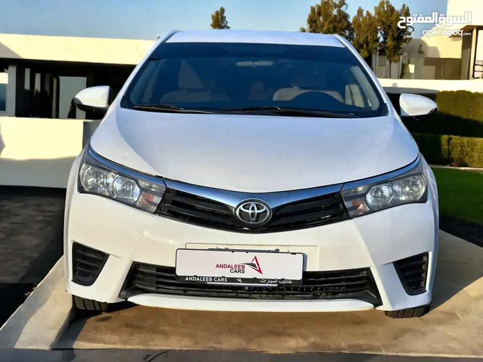 AED 740 PM  TOYOTA COROLLA 1.6L I4  2015  GCC  WELL MAINTAINED  0% DOWNPAYMENT