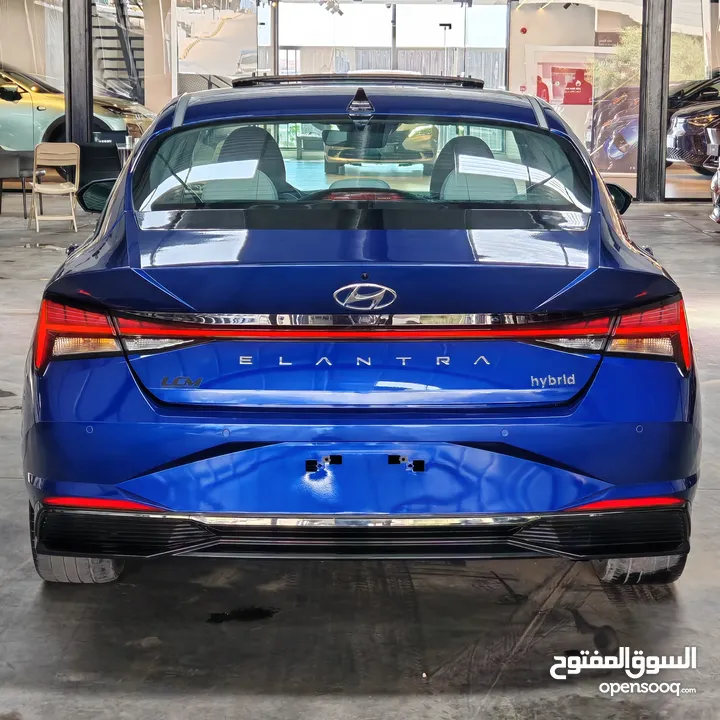 2022 HYNDAI ELANTRA HYBRID LIMITED وارد امريكي