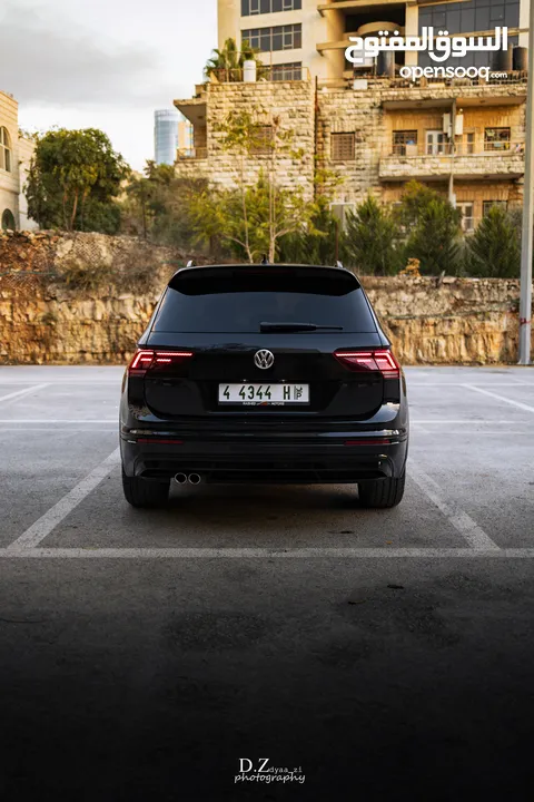 VW TIGUAN R_LINE  2000CC GASOLINE  4X4  امكانية البيع بدفعة اولى والباقي لغاية 4سنوات =48 شهر
