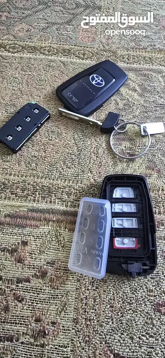 مفتاح تويوتا كامري اصلي جديد جديد وارد الوكاله