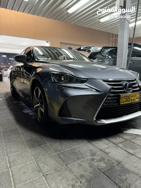 Lexus IS 350 2017 خلیجی وکاله عمان (بهوان) بدون حوادث