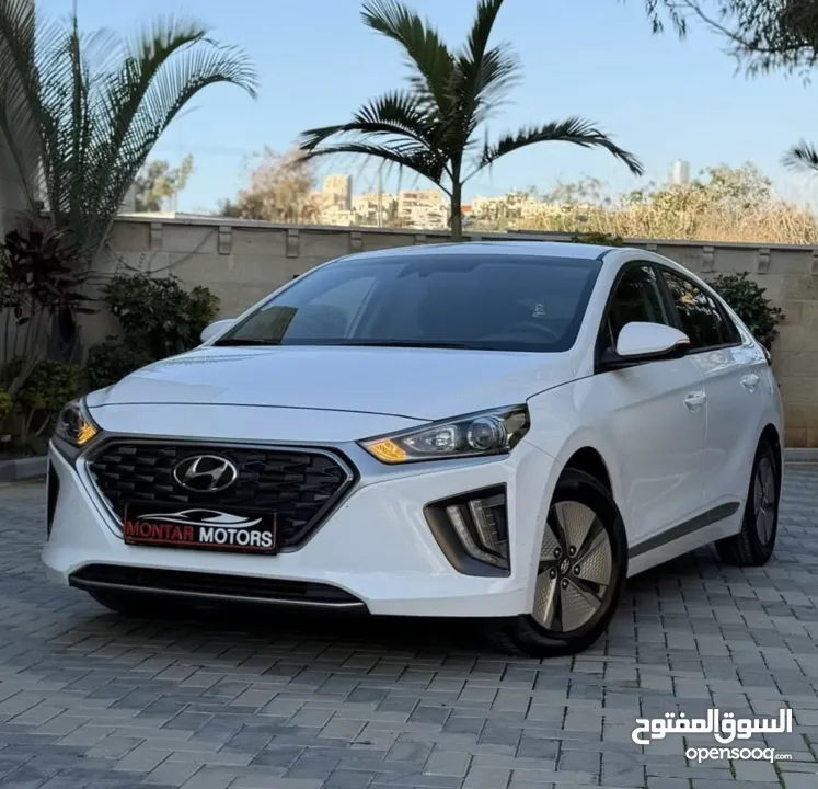 هونداي ايونيك 2023