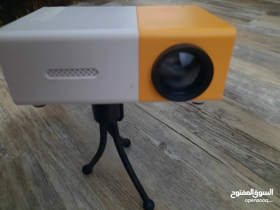 YG-300 Mini LED Projector /Mini Projector