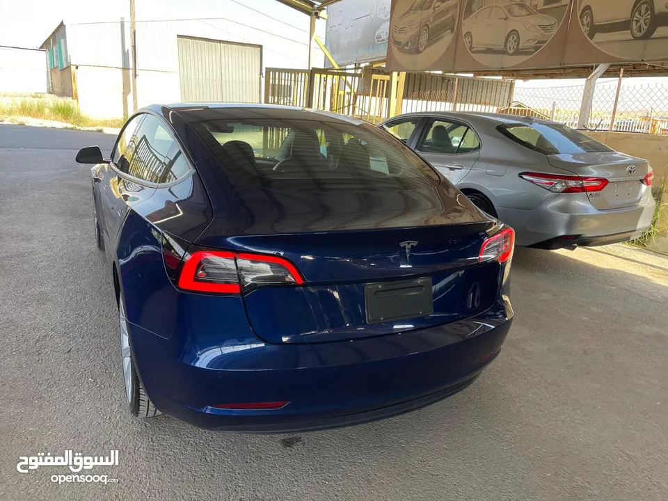 تيسلا Model 3 ستاندر بلص موديل 2022