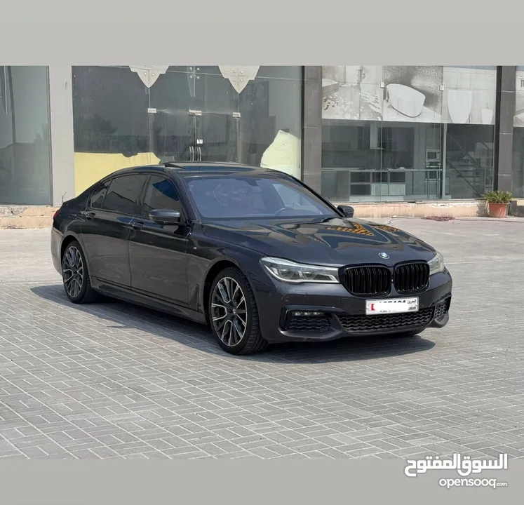 سياره BMW 740 Li