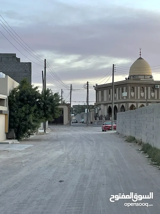 منزل في اقزير بجانب مسجد الرحمن