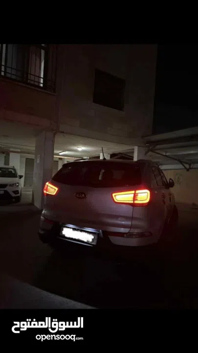 سبورتاج 2015 في الرخصة فل ما عدا فتحة فحص نخب دهان 3 قطع فقط للبيع ع الكاش فقط او بدل