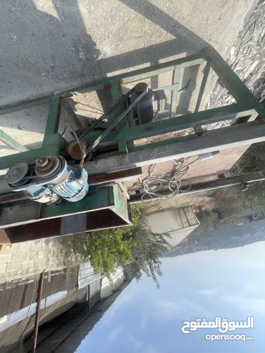 ماكينة نجارة