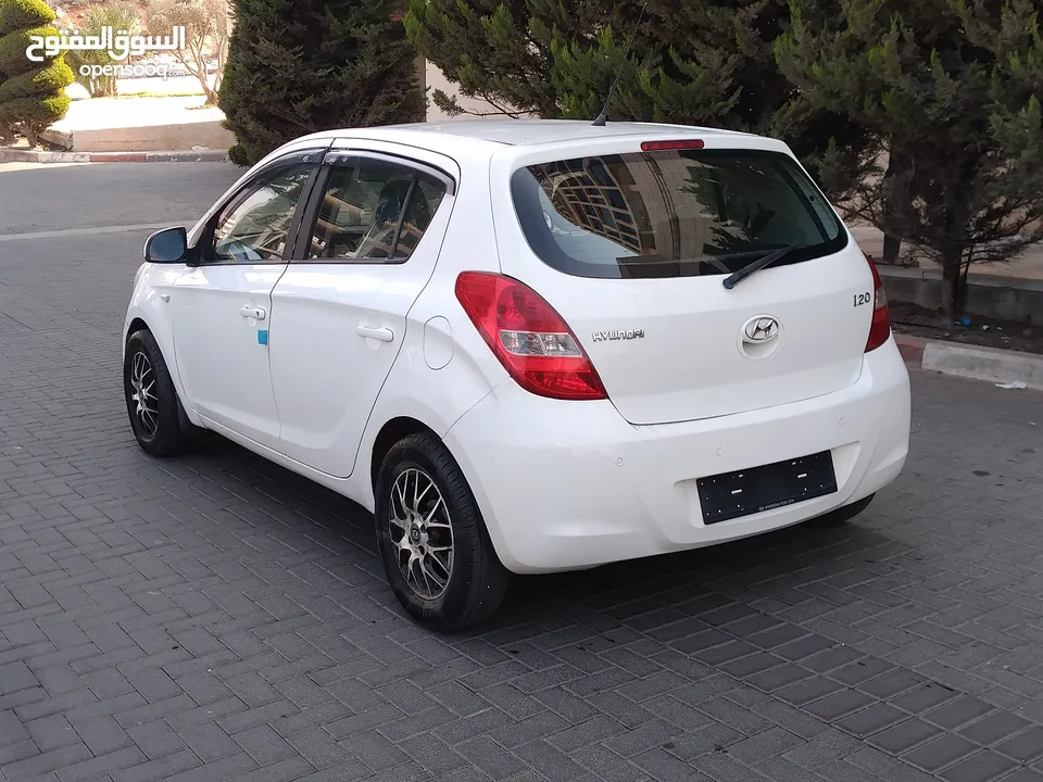 هيونداي i20 سنة 2011 اوتوماتيك ماتور 1.4