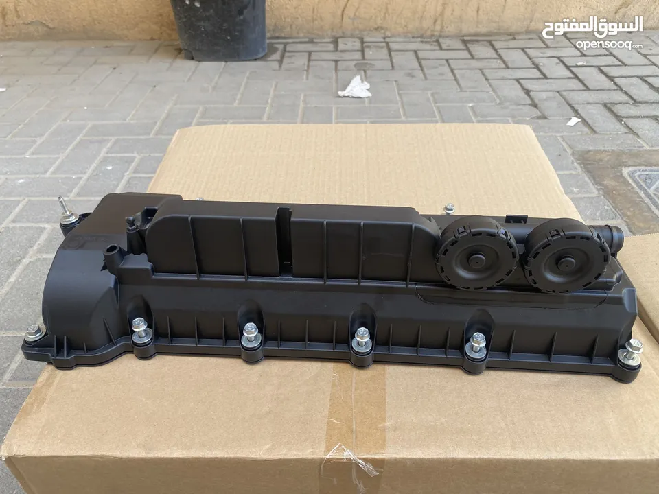 مجموعة من قطع غيار رنج فوج v8 2015