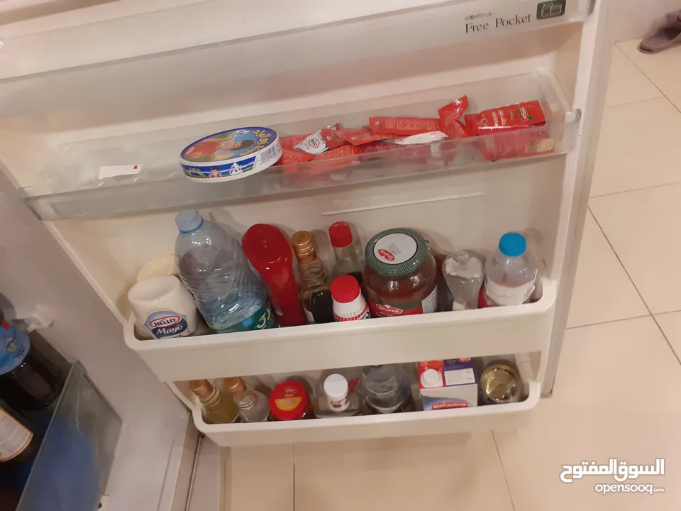 ثلاجة شبة جديدة