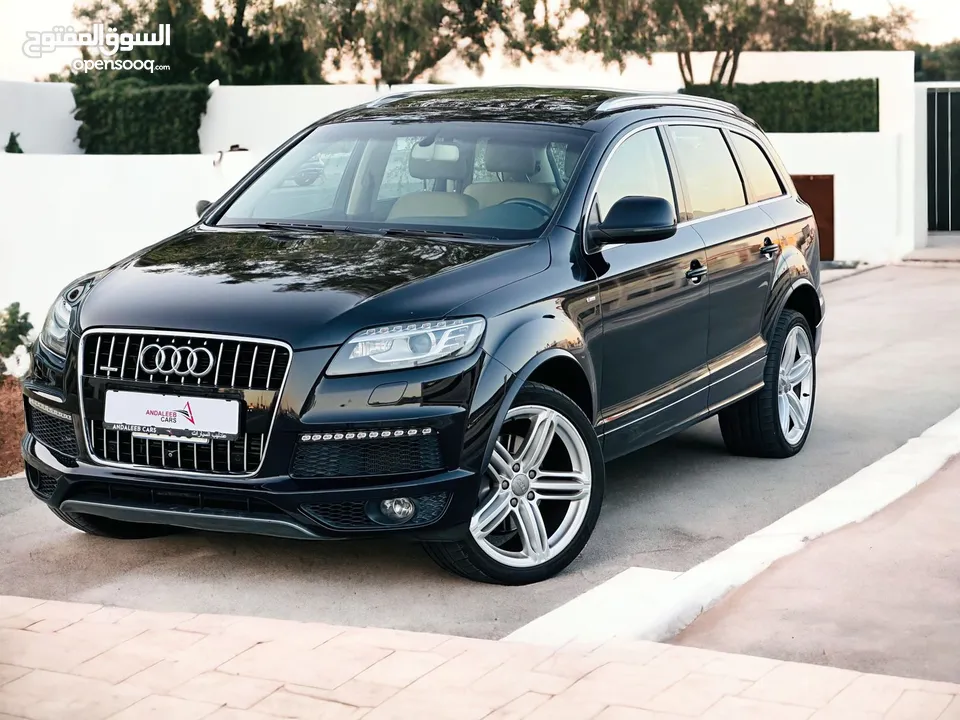 AUDI Q7 3.0 V6  S-LINE  FULL OPTION  GCC  0% DOWNPAYMENT