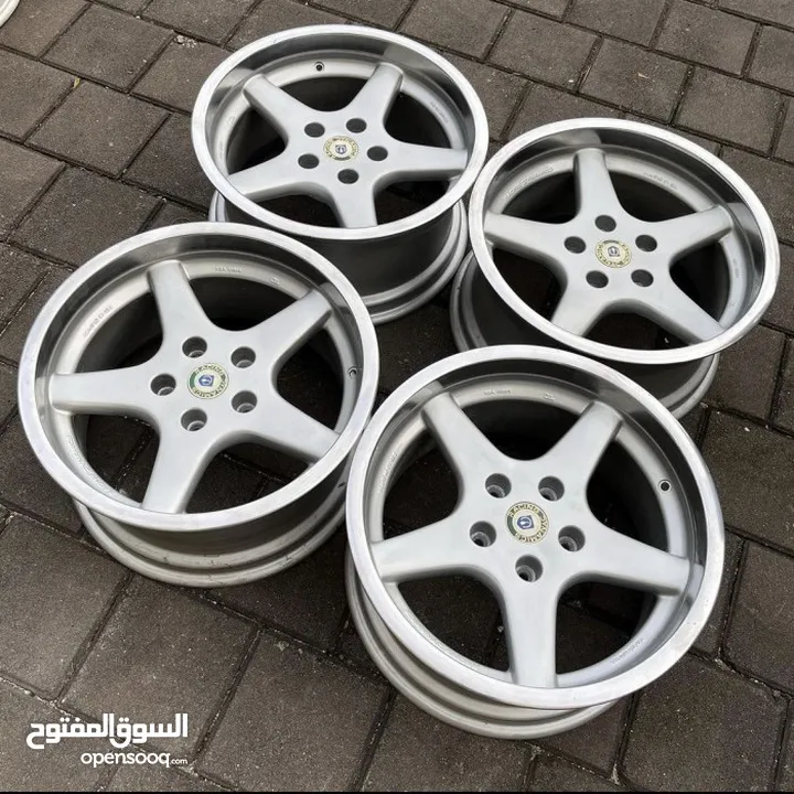 Racing Dynamics