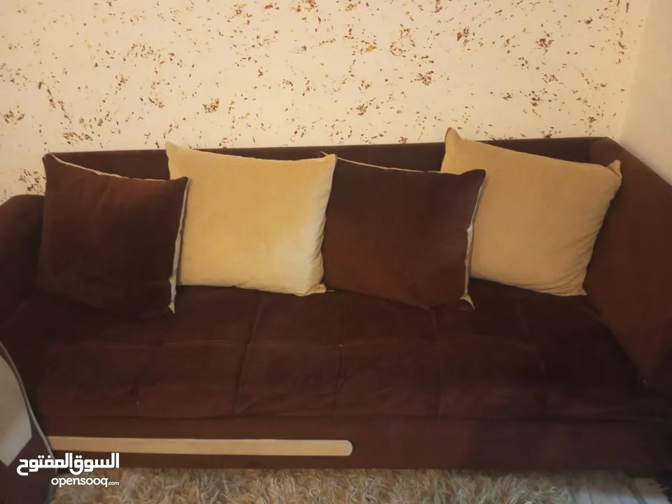 اثاث مستعمل