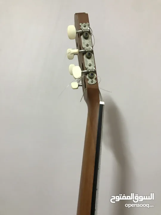 Yamaha c40 classical guitar