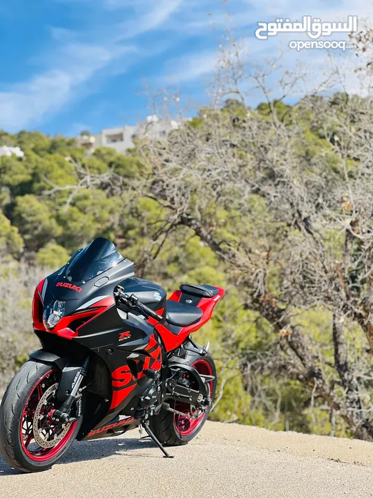 SUZUKI  //GSX--R--  **1000** موديل 2017 وكاله وممشي قليل