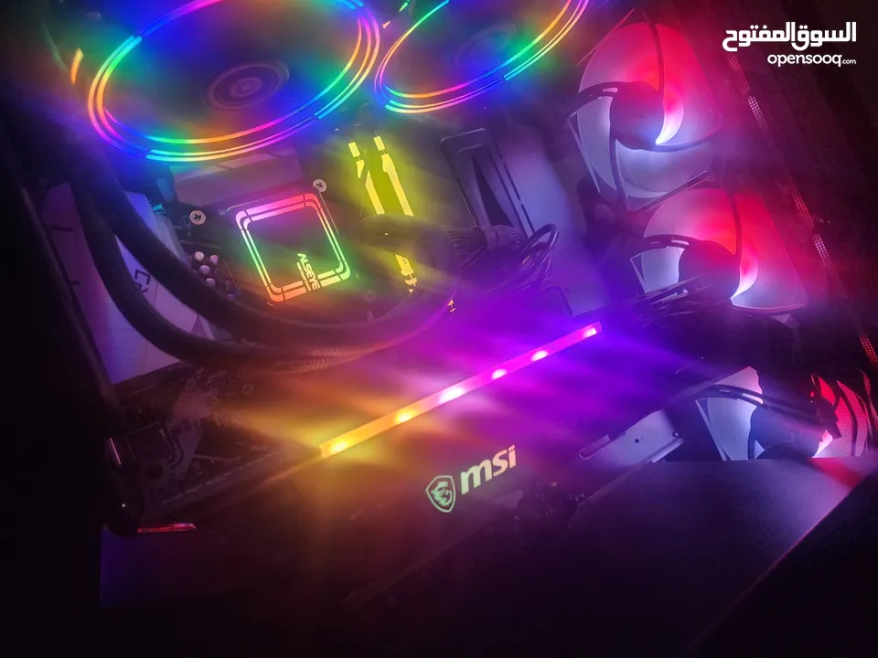 pc gaming and designer  with intel i9 مع 2نظام تبريد مائي وهوائي  و مساحة تخزين 1500 جيجا
