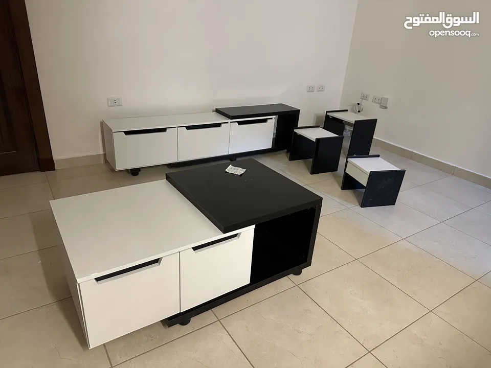 طاولة تلفزيون ، طاولة وسط ، مساعدات للبيع كامل