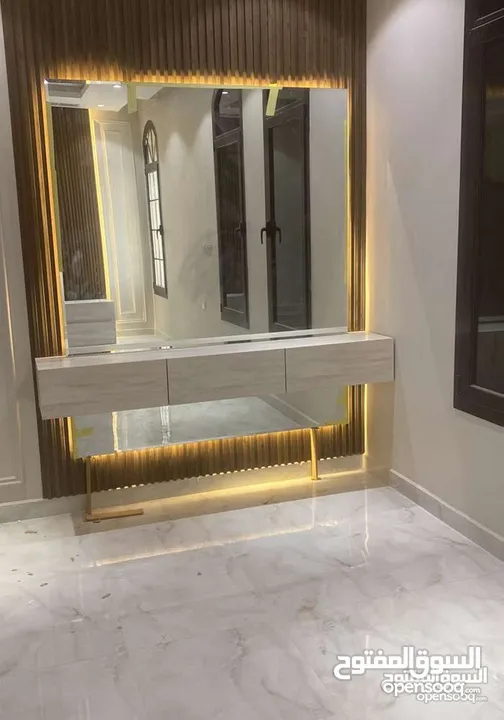 تفصيل جميع انواع الديكور خشب مرايا زجاج طاولات