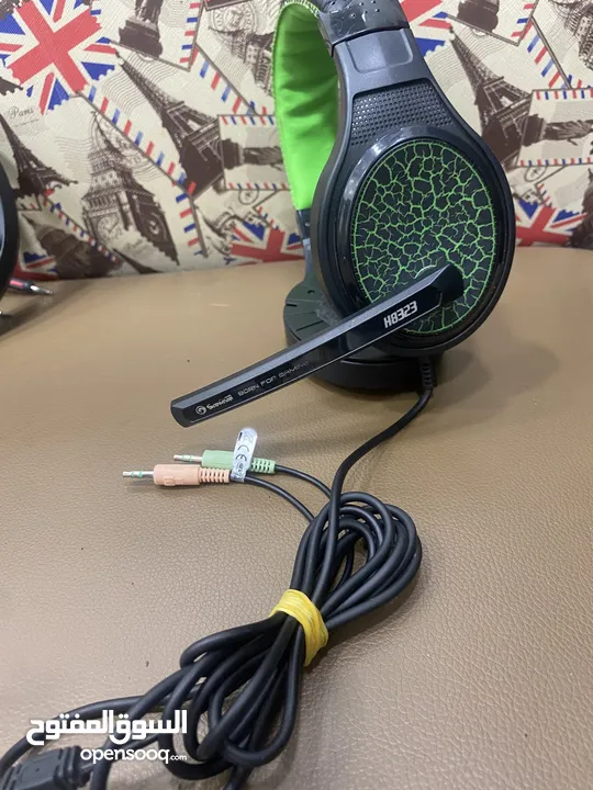 سماعات جيمينج +  ساعة Apple Watch + آيباد سامسونج سماعات جيمينج بجودة ممتازة وصوت واضح