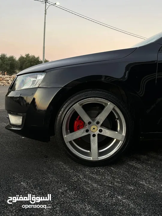 سكودا اوكتافيا 2015