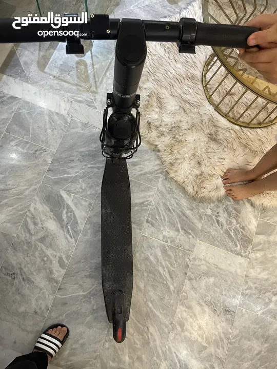 سكوتر شحن كهرباء