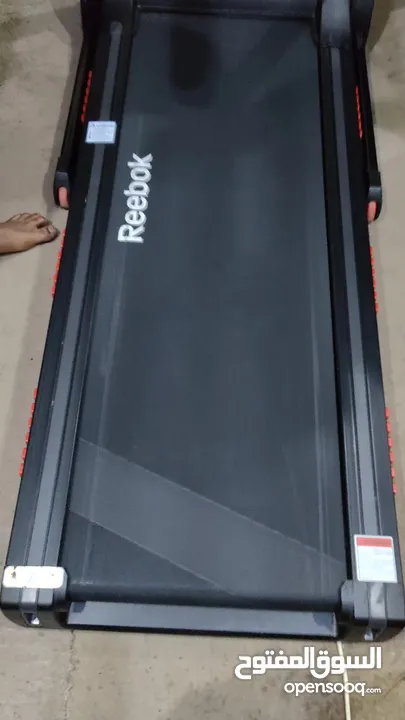 REEBOK ONE GT40s treadmill excellent condition