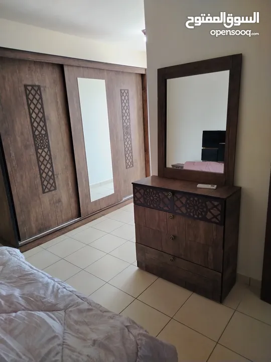شقه مفروش جديده لم تسكن للايجار  الجبيهه بجانب مسبح تولبن