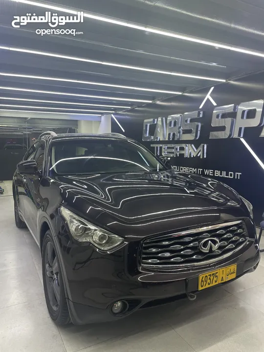 انفينيتي FX35 Infiniti