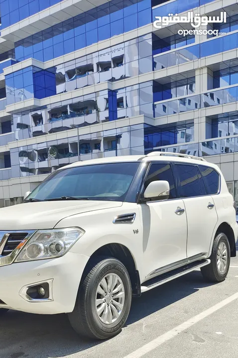 Nissan Petrol 2016 second owner. excellent condition car.