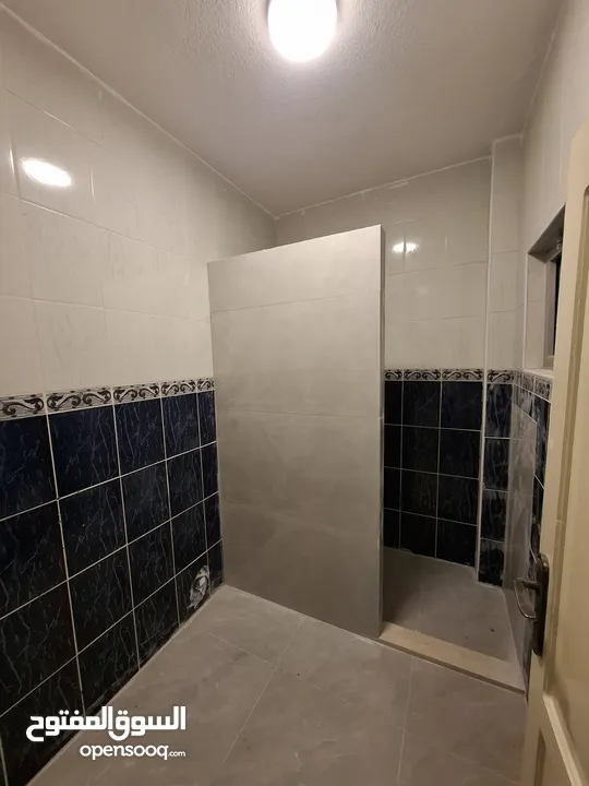 شقة غير مفروشة للإيجار ( Property 41744 )-175025490