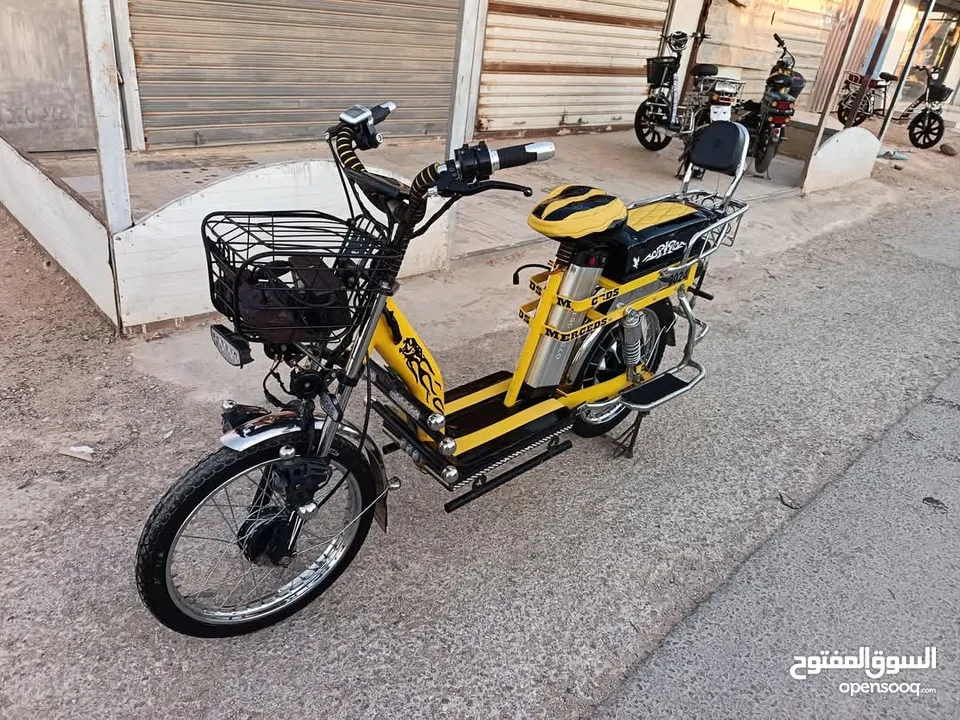 دراجة كهربائية بحال الوكالة بطاريه اكبر حجم 72/22 جوردن الأصلي يتمشي فوق 50 كيلو متر سرعة 70