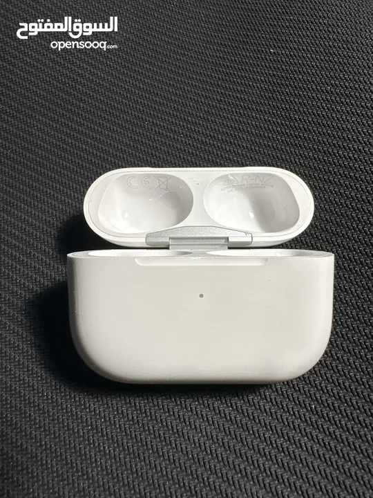 Apple AirPods Pro 2nd Gen Magsafe Charging Case Replacement كايس سماعات ابل AirPods Pro 2nd Gen