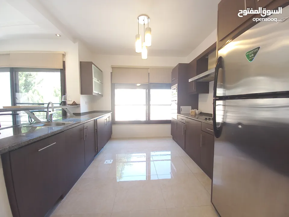 شقة مفروشة للإيجار في دير غبار  ( Property 33304 )-175072322