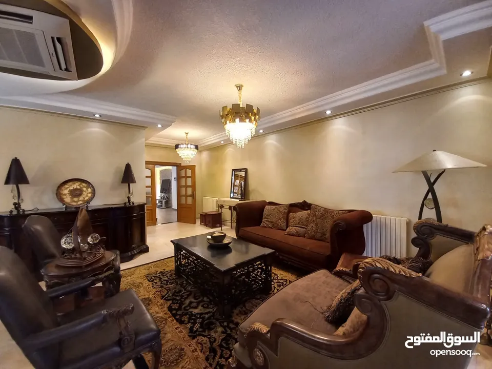 شقة مفروشة للإيجار 340م2 ( Property 18197 )-174847950