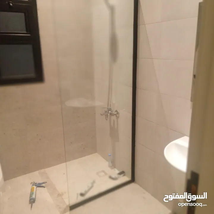 عروض لابواب الشور قاطع واحد