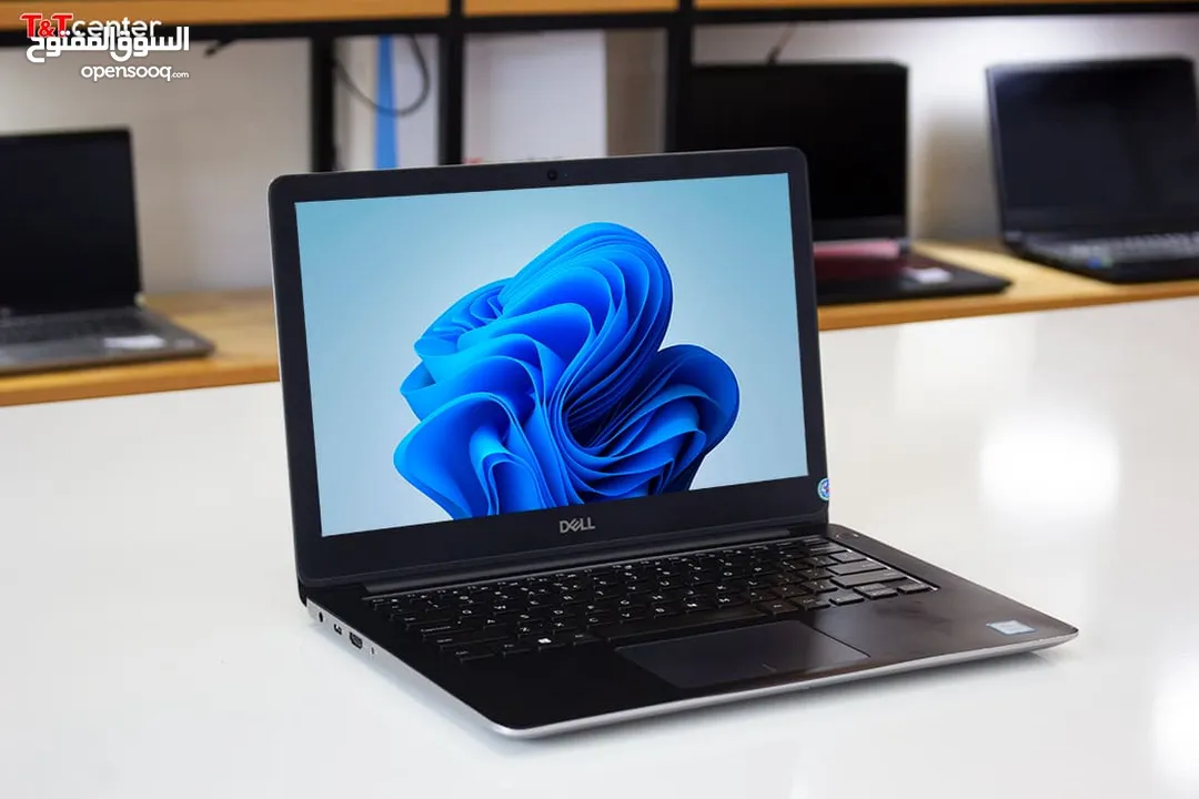 لابتوب dell كرتين شاشة فقط بسعر العرض لحق قبل نفاذ الكمية