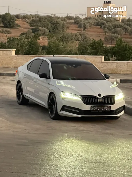 ŠKODA SUPER B SPORT LINE FACE LIFT