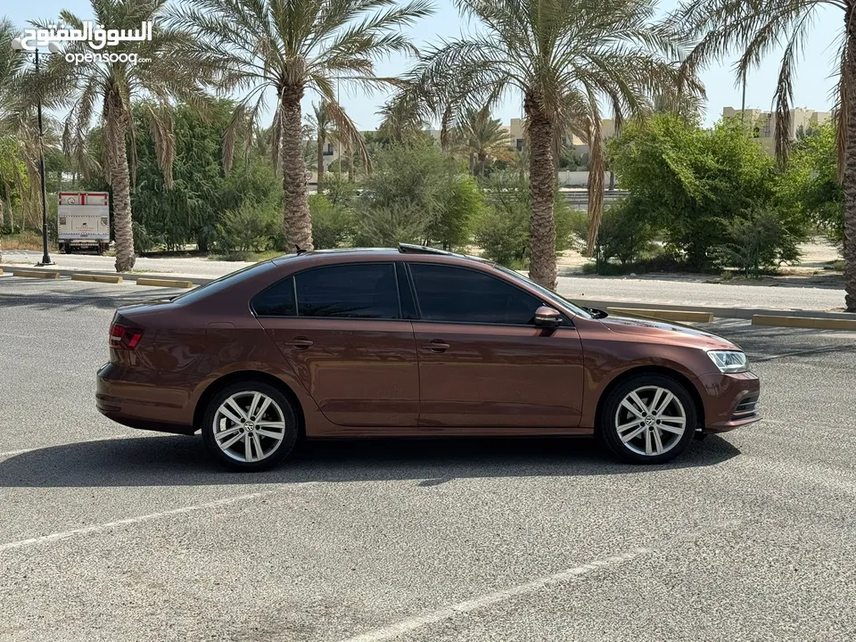 Volkswagen Jetta 2017 (Brown)