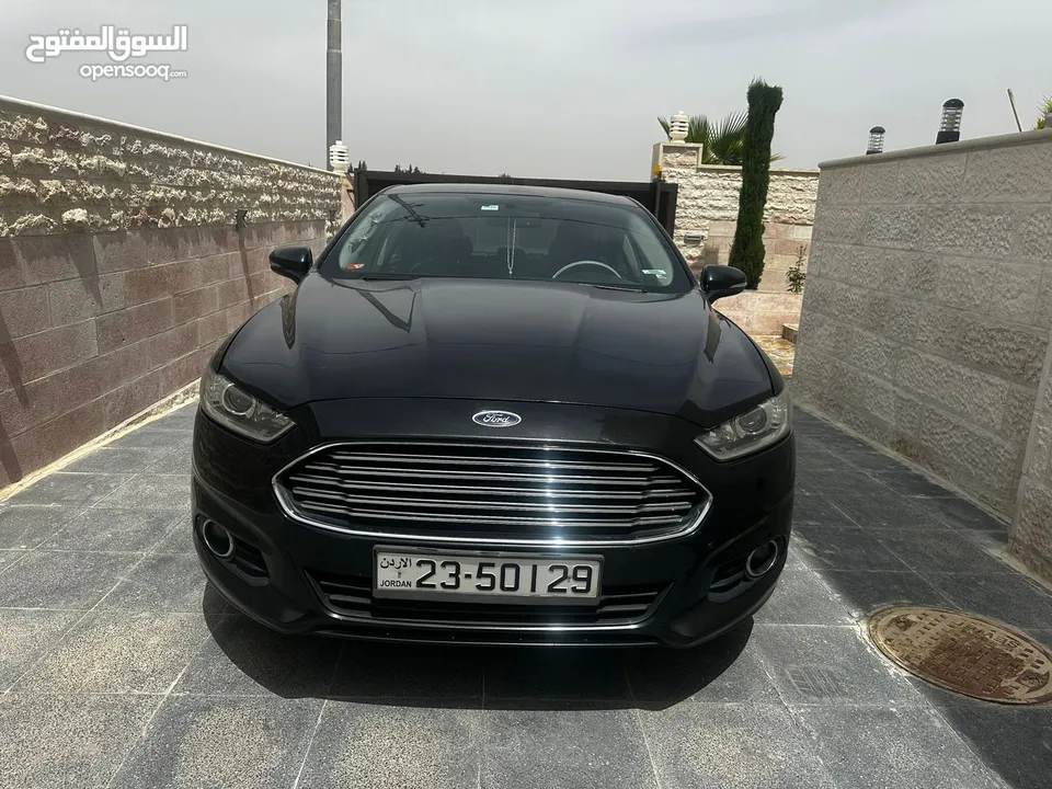 Ford fusion electric se 2013