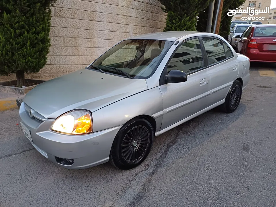 كيا ريو موديل 2003 جيرو اوتوماتيك